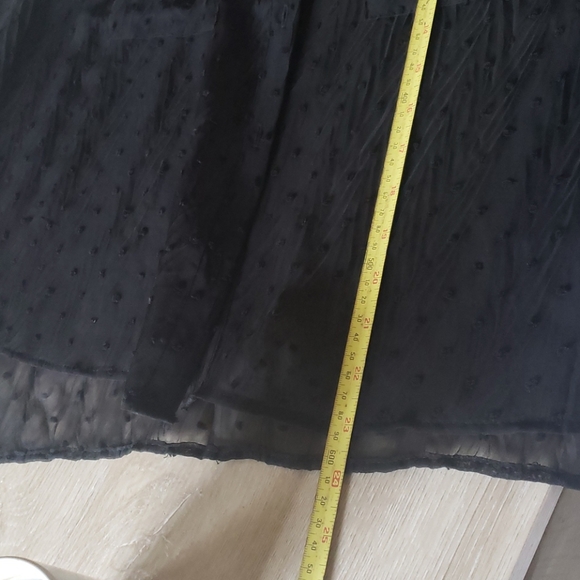 🌼Express sheer polka dot top - Picture 8 of 8